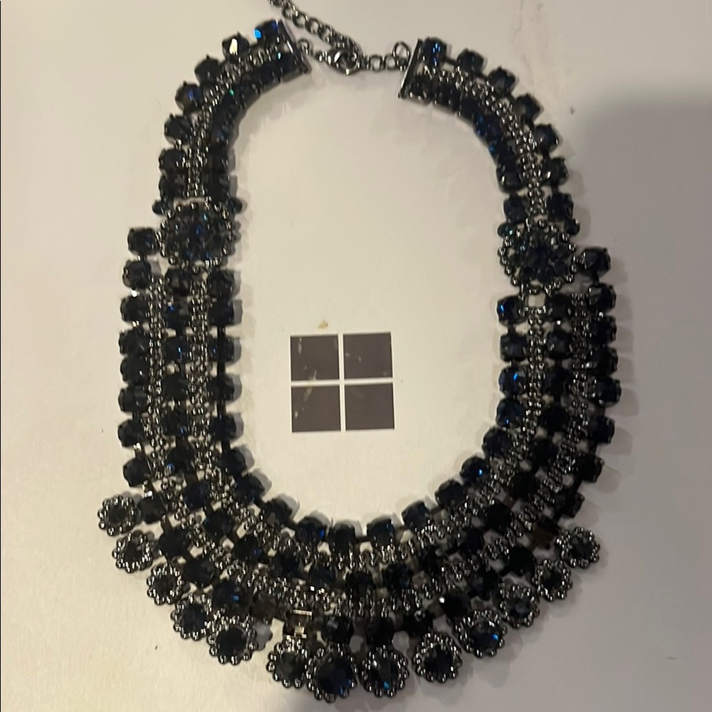 Elegant Black Statement Necklace